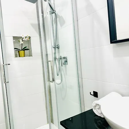 Rome Holiday Guesthouse * Rome