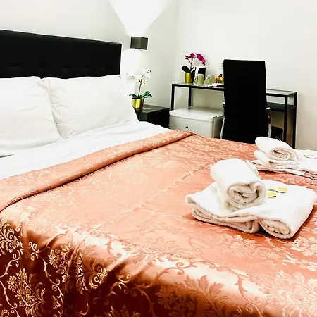 Rome Holiday Guesthouse Guest house Rome