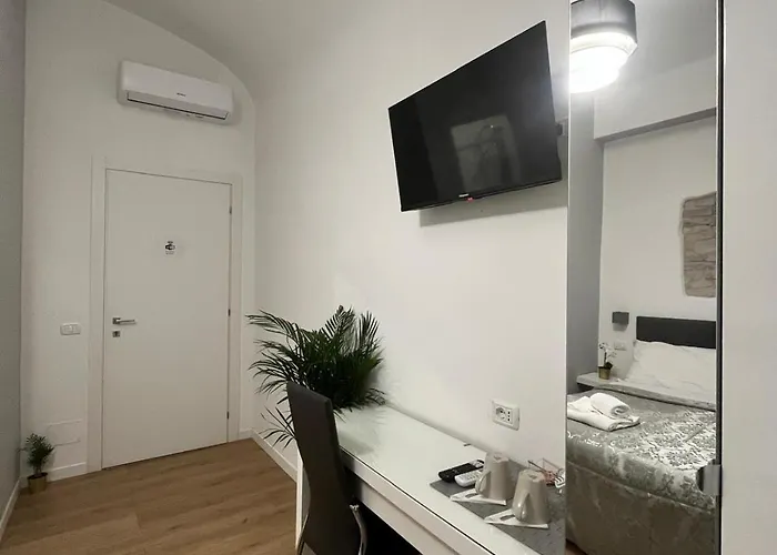 Rome Holiday Guesthouse 3* Rzym